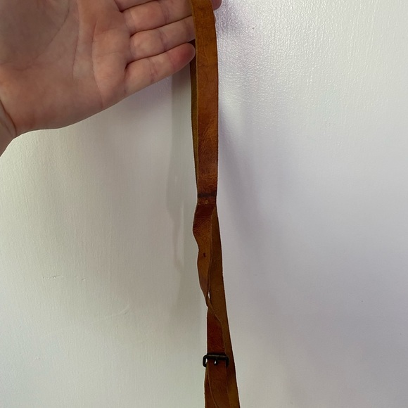 Vintage Celestial Leather Crossbody Purse - Picture 11 of 13